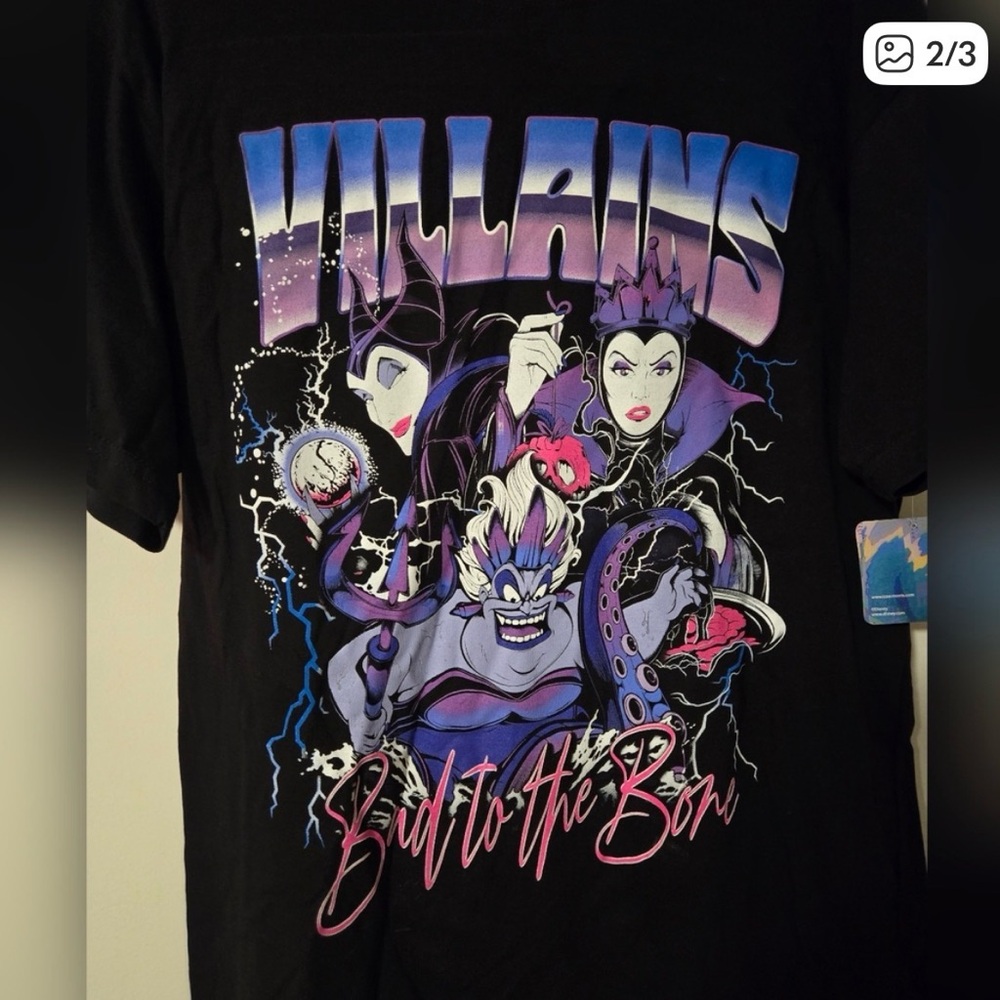 VILLAINS DISNEY WOMENS GRAPHIC TEE BLACK MULTII COLORED GRAPHIC TEE NWOT